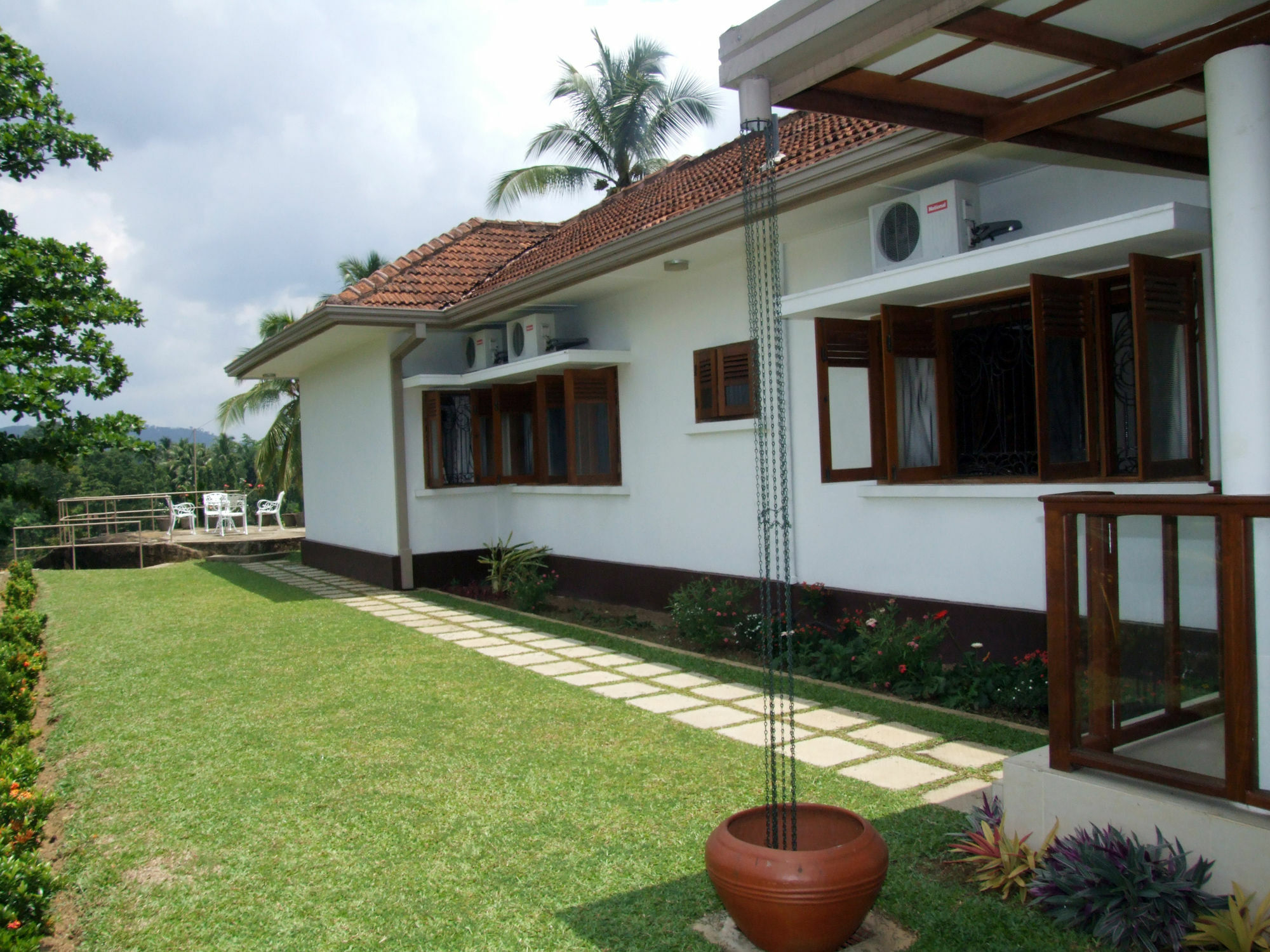 Serene Villa Ratnapura Zewnętrze zdjęcie